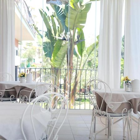 Beb Villa Pacifica Peschici Exteriör bild