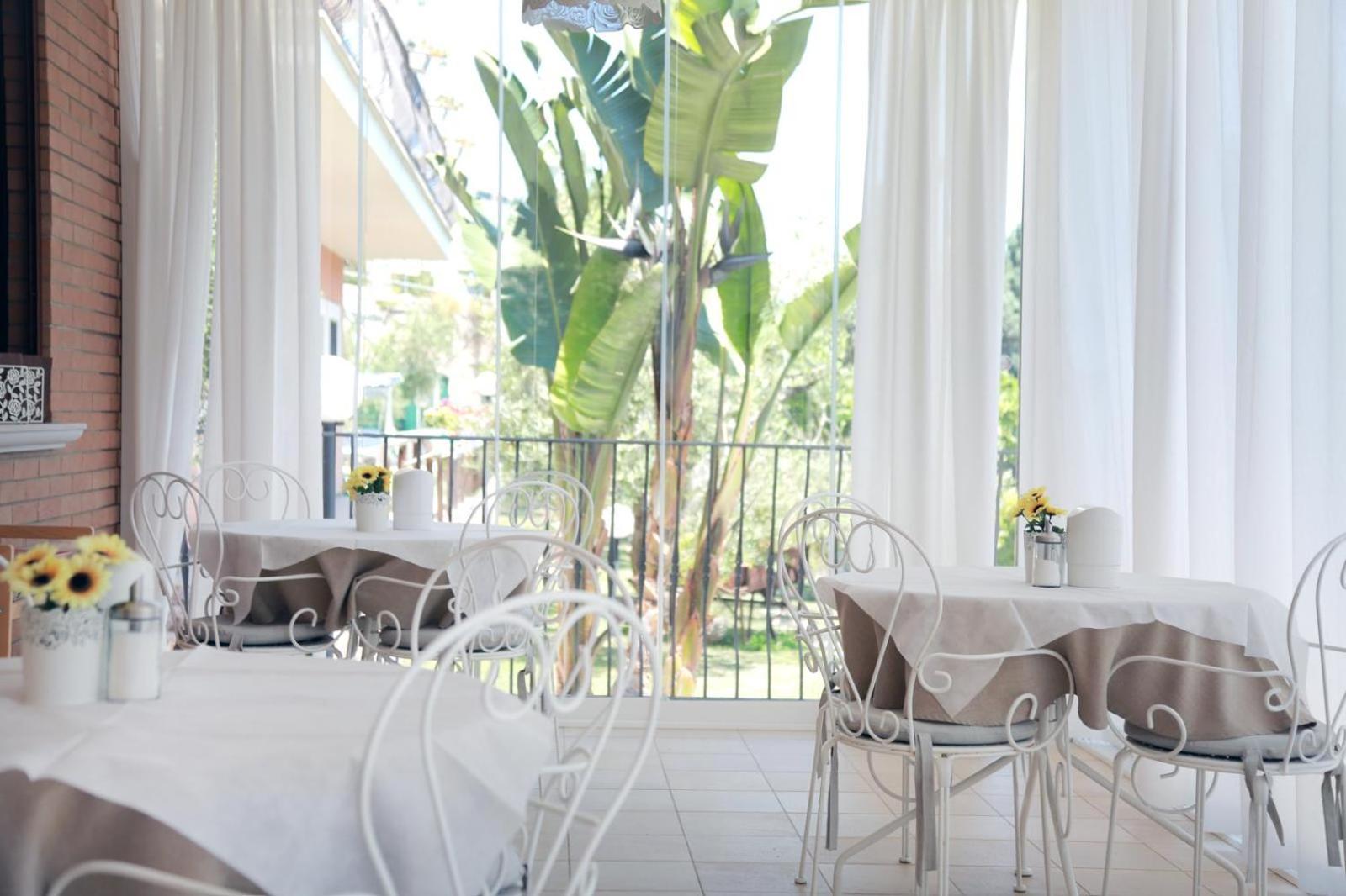 Beb Villa Pacifica Peschici Exteriör bild